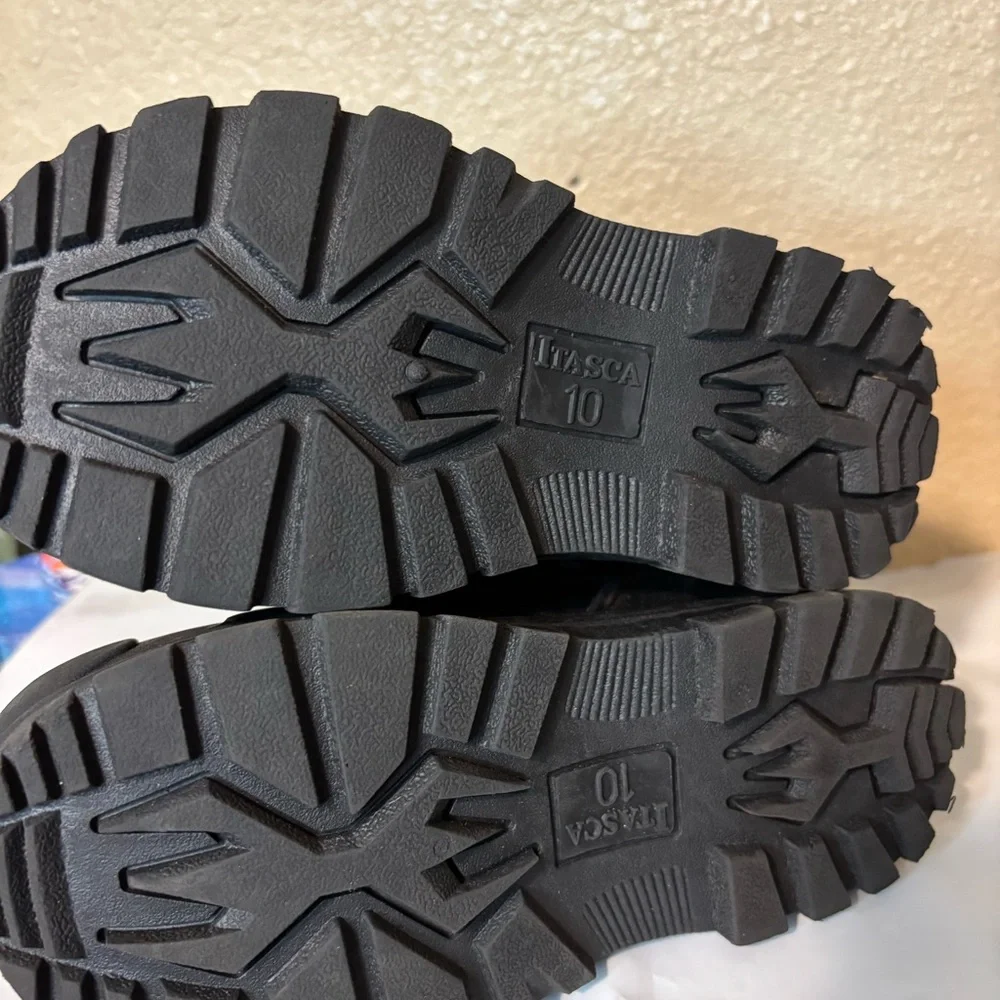 Itasca Black and Gray Leather Kid’s Snow Boots size 10
